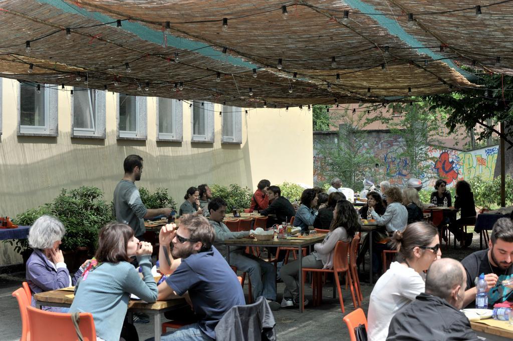 Ostellolinda Milan Exterior photo